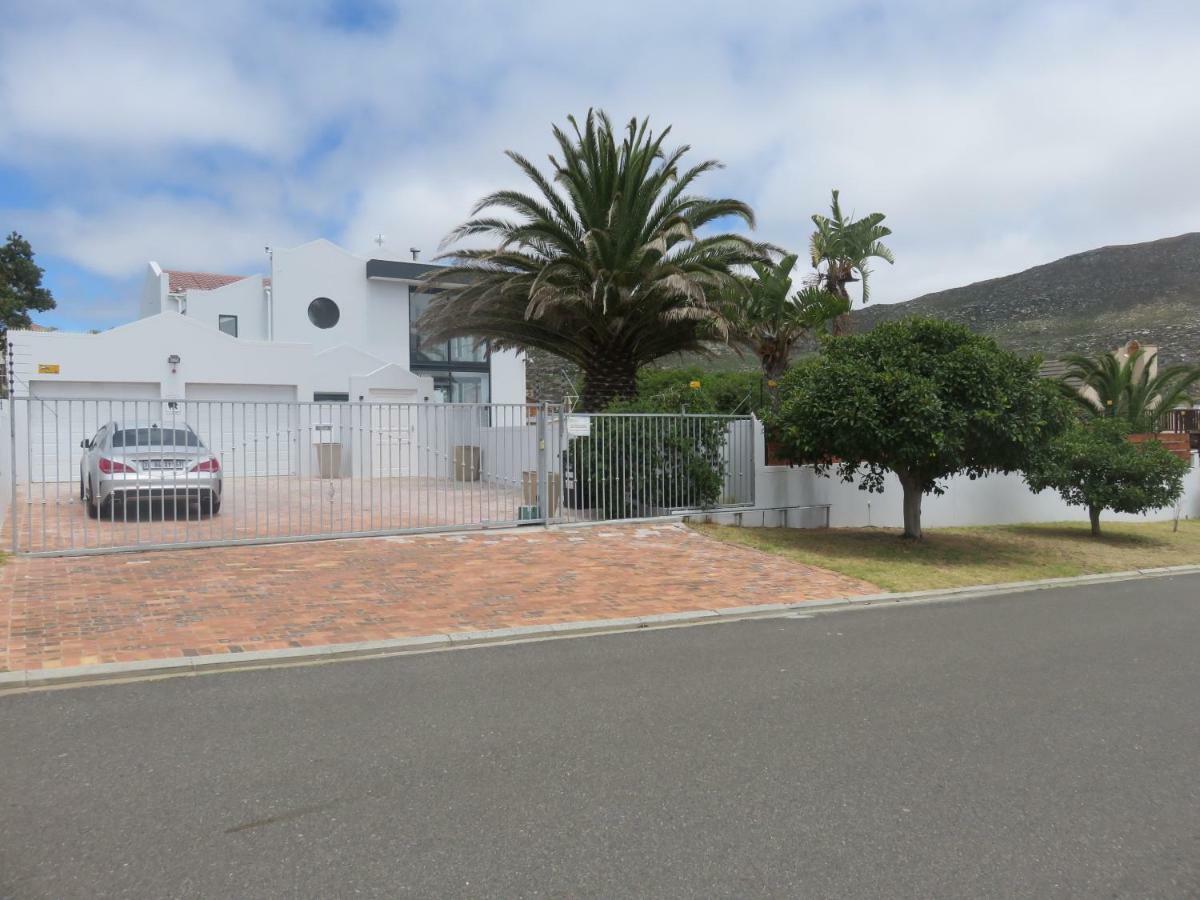 Cape White Villa Crawley Экстерьер фото
